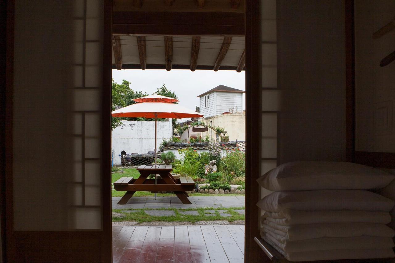 Hanok Raon Гиеонгджу Екстериор снимка